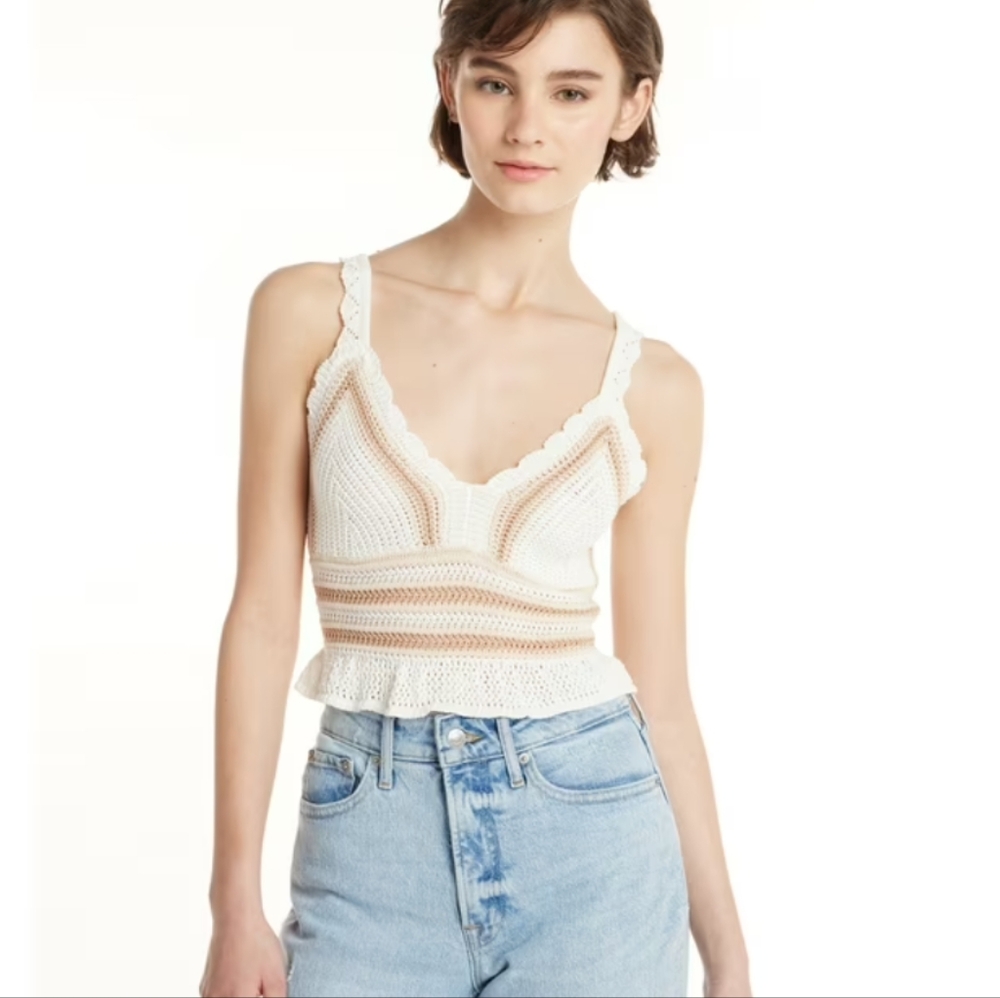 Madden NYC Cream & Tan Crochet Crop Top Medium